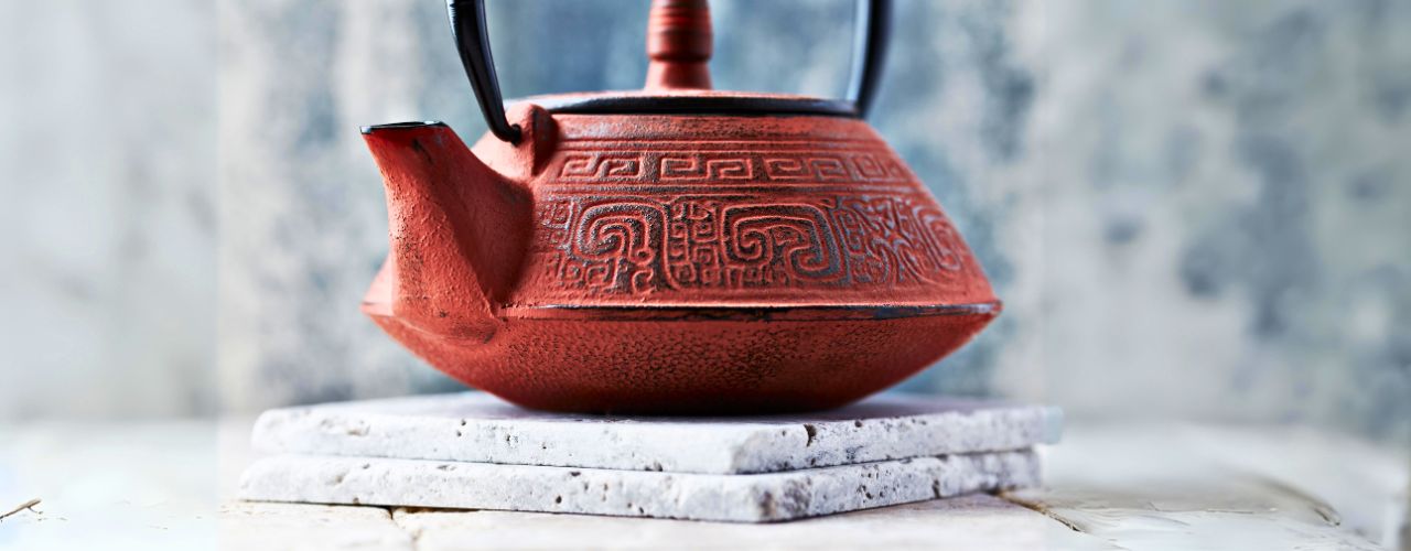 Pflegehinweise für Teekannen aus Gusseisen